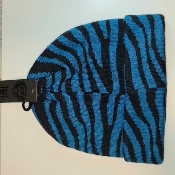 NEW Ed Hardy Hat Love Kills Slowly, Blue Black Tiger Print, Embroidery - Picture 4 of 8